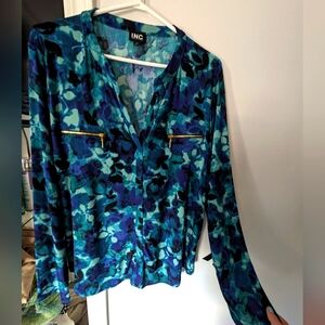 BNWT Gorgeous pattern blouse